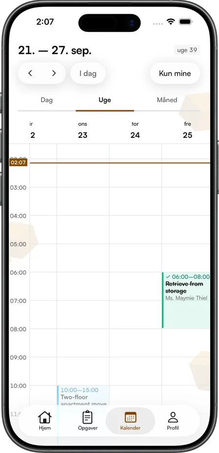 Veckokalender i Movea-appen med medarbetarens uppdrag